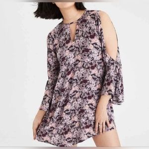 3/$25! American Eagle Bell Sleeve Floral Mini Dress Size Medium